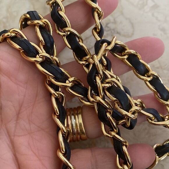 Laura Scott Quilted Faux Leather Chain Strap Cross Body Bag - Picture 9 of 14